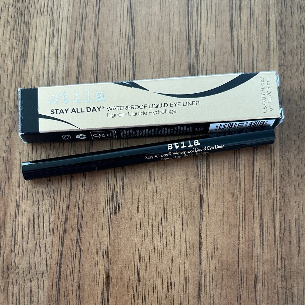 Stila Stay All Day Black Liquid Eyeliner